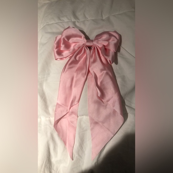 Bundle of 4 Hair bows/ribbon clips - Picture 6 of 8